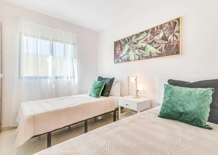 Olas Sea View Apartment